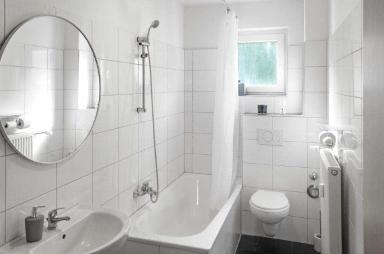 Appartement Relax Oasis With 65 Smarttv, Kitchen And Balcony Duisburg